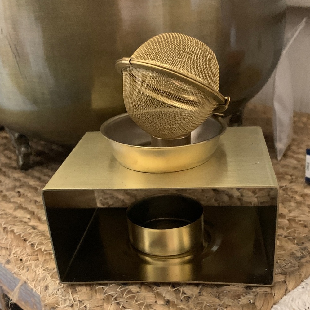 Gold incense burner with Stand